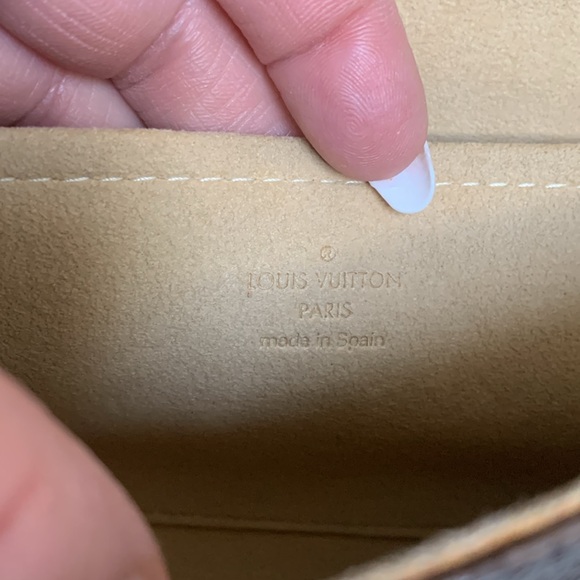 ❌SOLD❌2000 authentic Louis Vuitton Twin Pochette GM with box and free chain - Picture 13 of 17